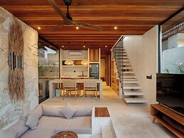 Blacksand Villas Echo Beach