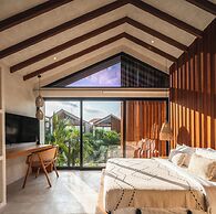 Blacksand Villas Echo Beach