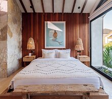 Blacksand Villas Echo Beach