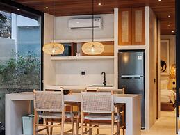 Blacksand Villas Echo Beach