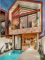 Blacksand Villas Echo Beach