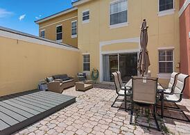 Amazing 3BR 2BA Townhome With Lake View at Terra Verde!