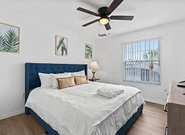 Amazing 3BR 2BA Townhome With Lake View at Terra Verde!