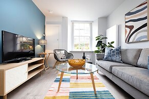 Stylish 1-bed flat in New Town