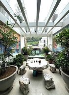 Villa Cao Nguyen Ha Giang by Bayluxury