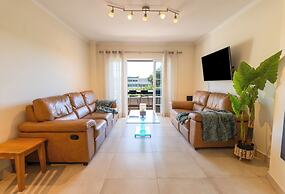 Urban Beach - Vista Bonita