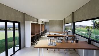 Ko lanta Hotels & Co- Working Space