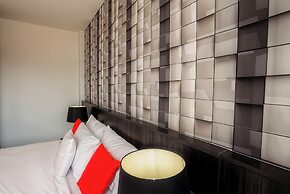 Ko lanta Hotels & Co- Working Space