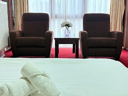 Q Art Severus Hotel