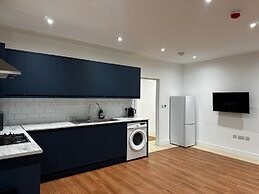 Cosy Flat With Garden London
