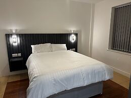 Cosy Flat With Garden London