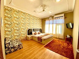 Rozan Jaai Orchard Hotel