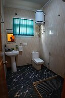 Rozan Jaai Orchard Hotel