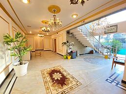 Rozan Jaai Orchard Hotel