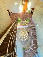 Rozan Jaai Orchard Hotel