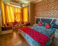 Rozan Jaai Orchard Hotel