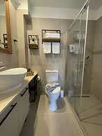 HARBOUR LIGHTS by Smaris Collection