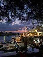 HARBOUR LIGHTS by Smaris Collection