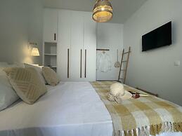 HARBOUR LIGHTS by Smaris Collection