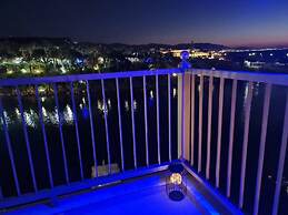 HARBOUR LIGHTS by Smaris Collection