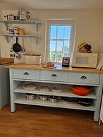 JOIVY Gorgeous Georgian Flat