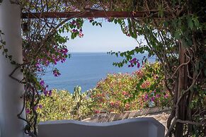 Borgo del Cannitello Romantic Resort