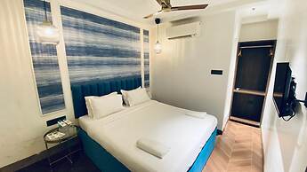 Palm Breeze Hotel - Colaba