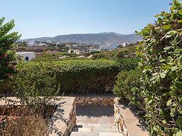 Elena's Traditional DreamHouse