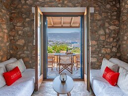 Elena's Traditional DreamHouse