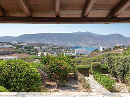 Elena's Traditional DreamHouse