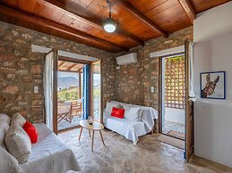 Elena's Traditional DreamHouse