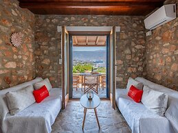 Elena's Traditional DreamHouse