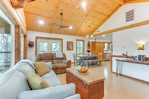 Cabin on Beaver Lake w/ Views & Furnished Deck!