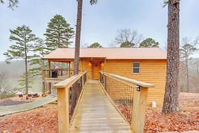 Cabin on Beaver Lake w/ Views & Furnished Deck!