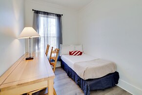 Walk to Beach: Riverside Retreat in Seaside!