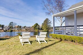 Walk to Beach: Riverside Retreat in Seaside!