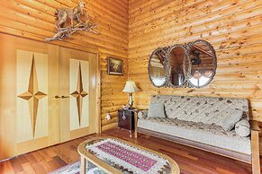 Game Room, Sauna & Screened Patio: Swan Lake Cabin
