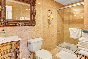 Game Room, Sauna & Screened Patio: Swan Lake Cabin