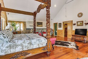 Game Room, Sauna & Screened Patio: Swan Lake Cabin