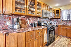 Game Room, Sauna & Screened Patio: Swan Lake Cabin