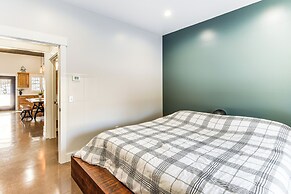 Family Retreat w/ Fire Pit & Yard in Mineral City