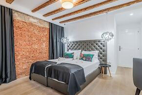 The Code Luxury Rooms