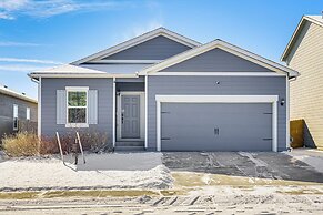 Hike, Sightsee & Explore: Home in Colorado Springs