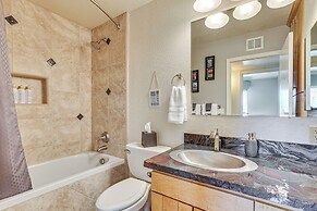 Horsey Hideaway: Ranch House in Cave Creek!