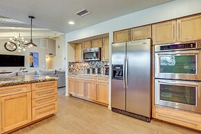 Horsey Hideaway: Ranch House in Cave Creek!