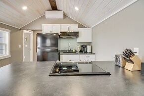 Pet-friendly Cabin w/ Lake Access & Patio in Dent