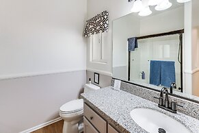 Swim, Hike, Ski & Unwind: Lake Arrowhead Retreat!