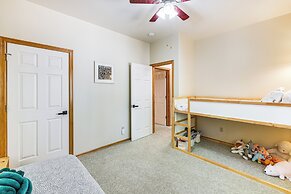 Swim, Hike, Ski & Unwind: Lake Arrowhead Retreat!