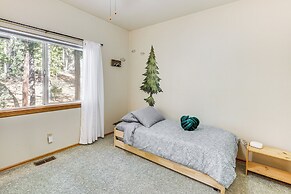 Swim, Hike, Ski & Unwind: Lake Arrowhead Retreat!