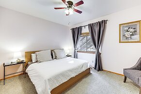 Swim, Hike, Ski & Unwind: Lake Arrowhead Retreat!